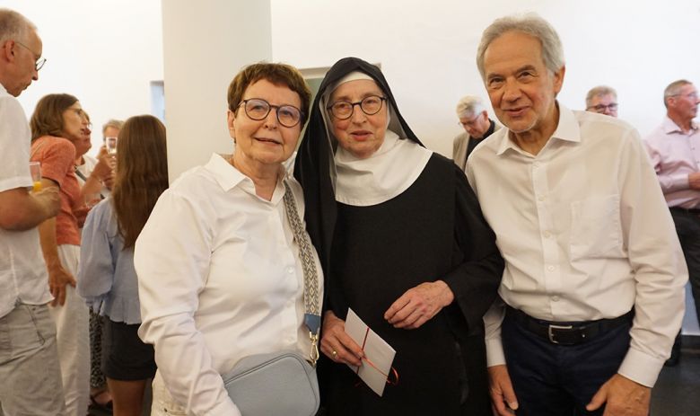 Gratulation beim Empfang